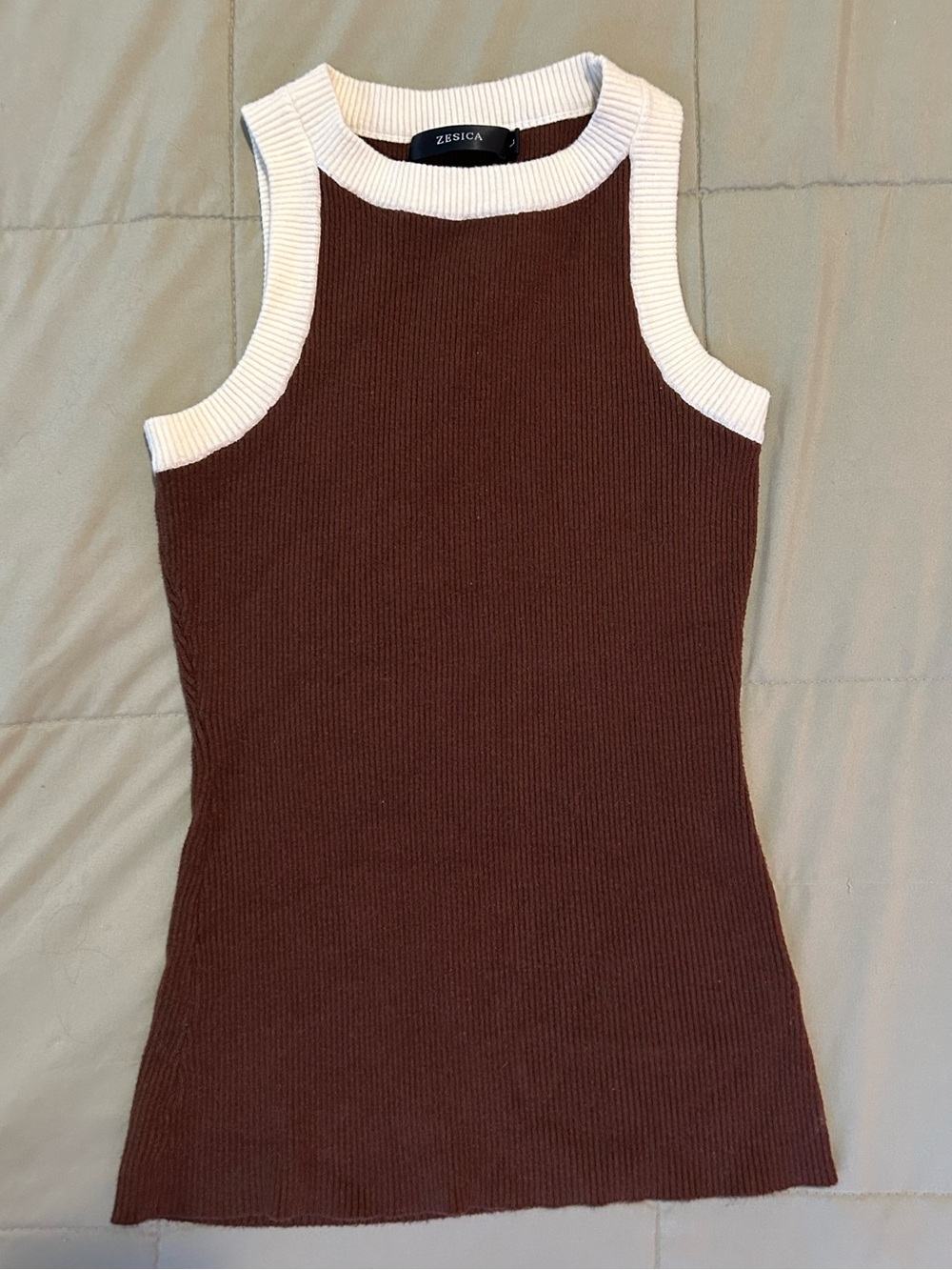 Zesica Brown Ribbed Tank with White Trim